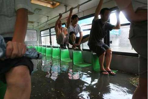 SZ_Bus_inside.jpg